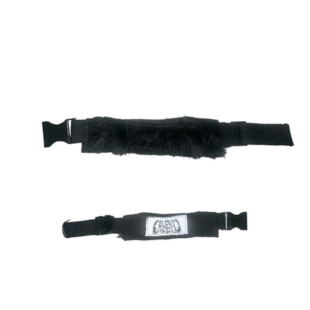 Lamb fur bracelet w/buckles