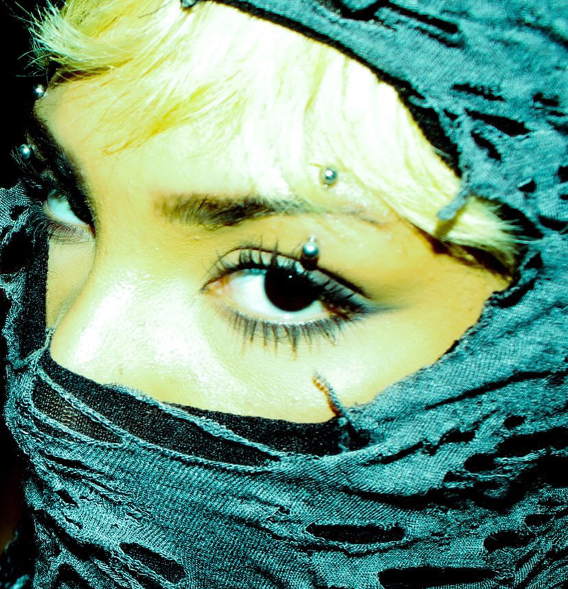 Grey Distressed Skimask